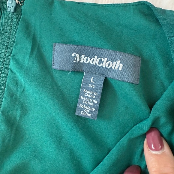 ModCloth Size L Green Floral Poetic Presence Pleated Faux Wrap Lined Dress - Picture 4 of 7